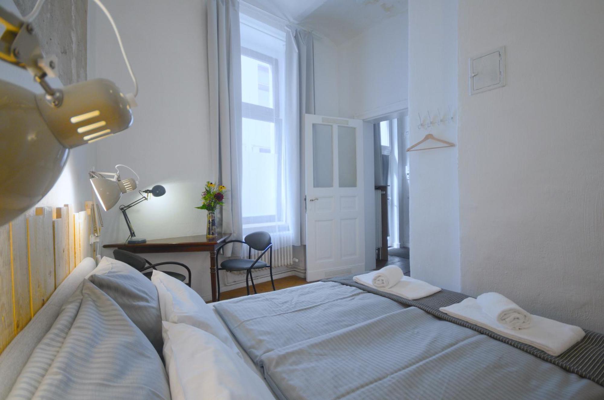 Courtyard Apartment Берлин Екстериор снимка